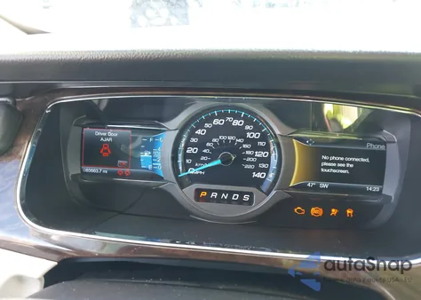 2018 Ford Taurus Limited z USA, uszkodzony, nr VIN 1FAHP2F82JG100848